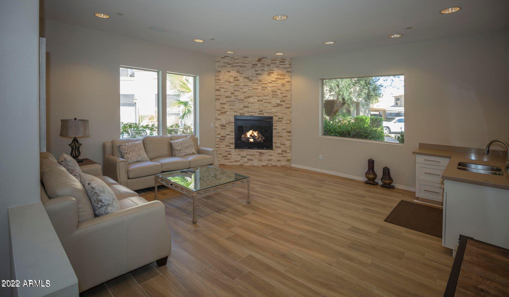 9550 East Thunderbird Road, Unit 151 Scottsdale, AZ 85260 - Photo 5 of 51 Community Center