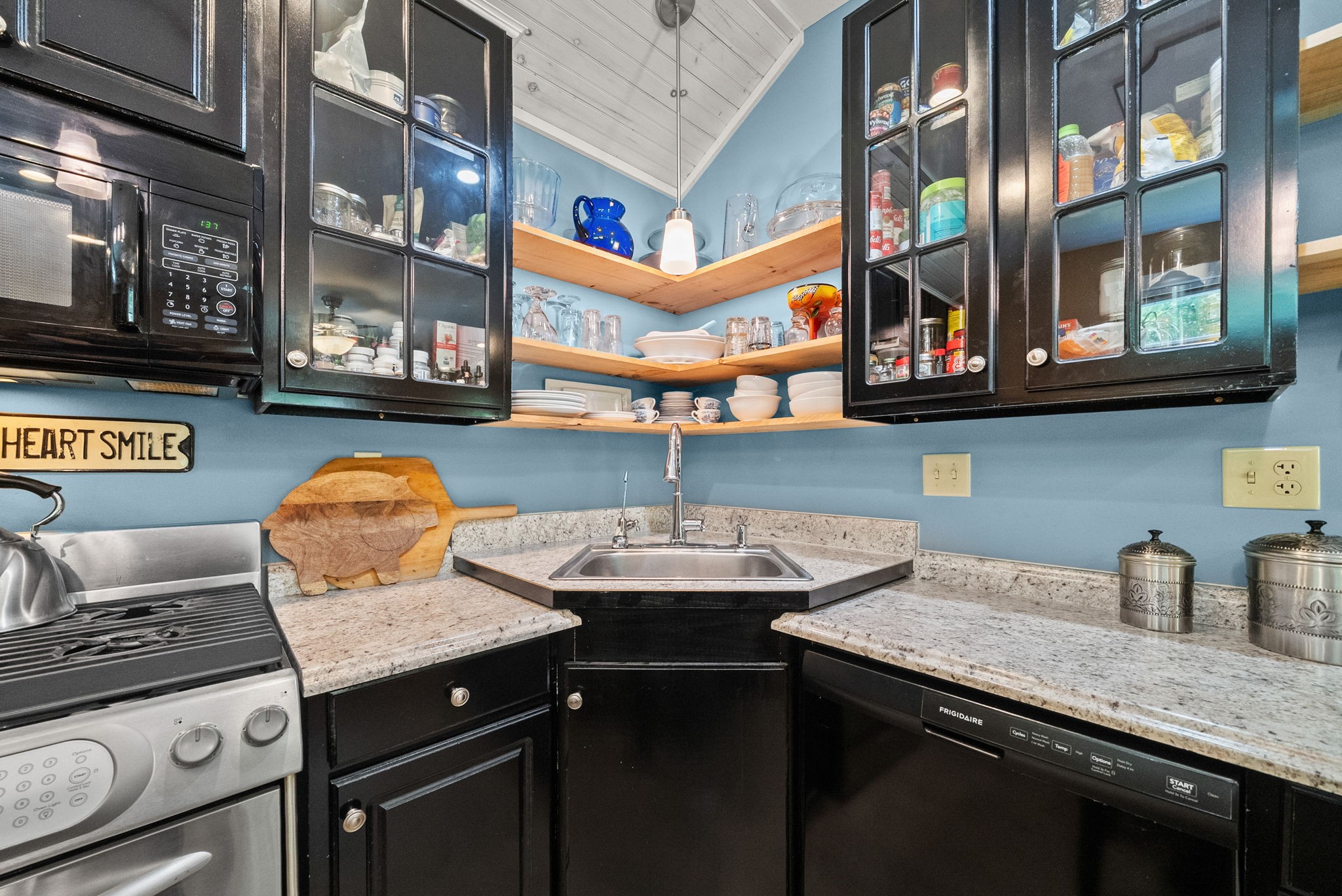 1844 Hogue Road Clarksville, TN 37040 - Photo 80 of 95