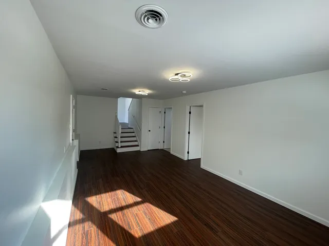 $279,900 | 1008 Mallard Drive, Bradley, IL 60915