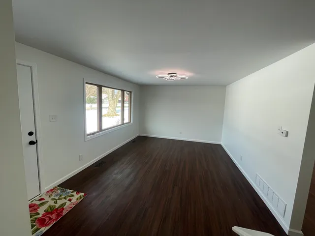 $279,900 | 1008 Mallard Drive, Bradley, IL 60915