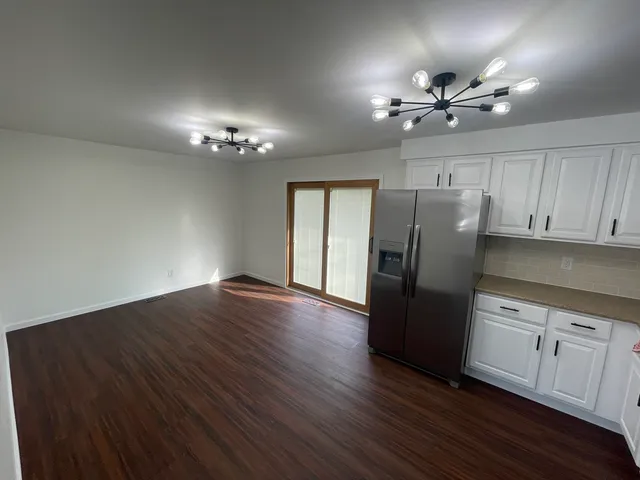 $279,900 | 1008 Mallard Drive, Bradley, IL 60915