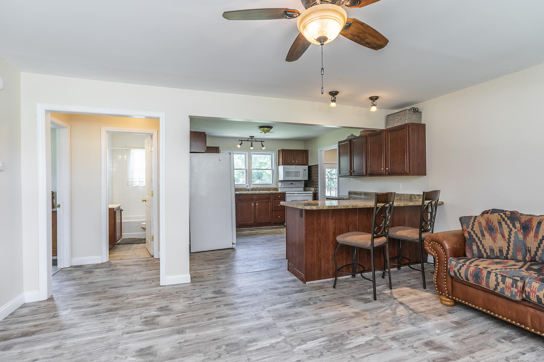 281 Bybee Loop Road Waco, KY 40385 - Photo 5 of 21 281bybee05