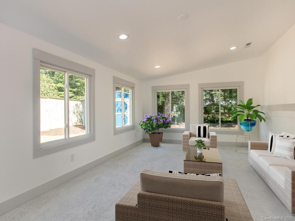 108 Balsam Road Hendersonville, NC 28792 - Photo 18 of 41 Gallery Image 18