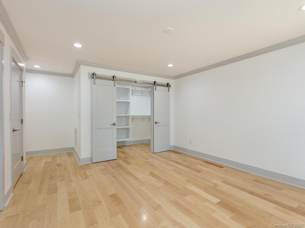 108 Balsam Road Hendersonville, NC 28792 - Photo 24 of 41 Gallery Image 24