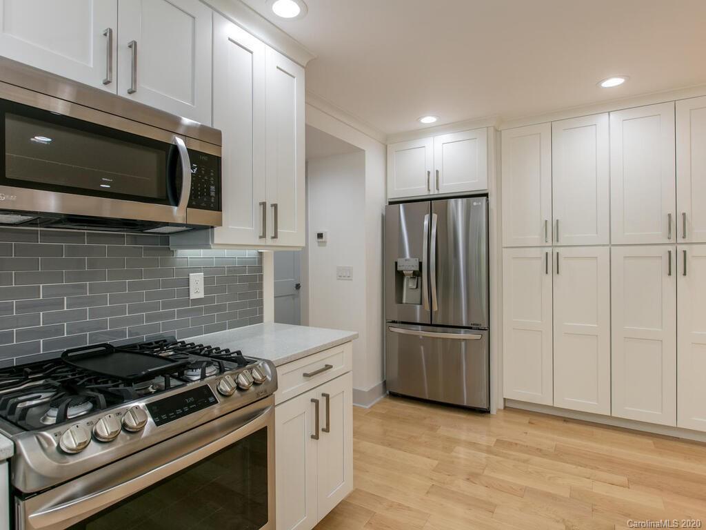 108 Balsam Road Hendersonville, NC 28792 - Photo 10 of 41 Gallery Image 10