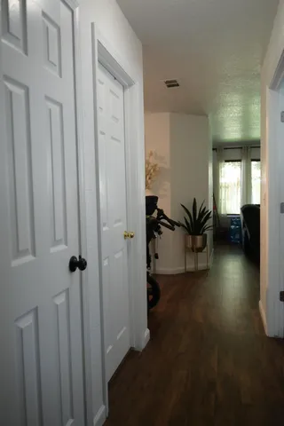 a view of entryway with livingroom and furniture