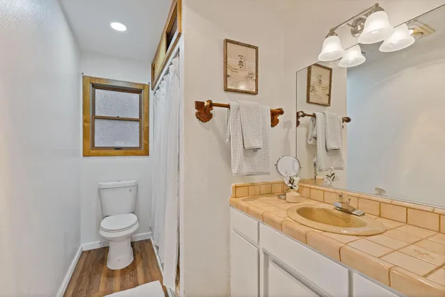 $575,000 | 13139 North Meadow View Drive, Grass Valley, CA 95945