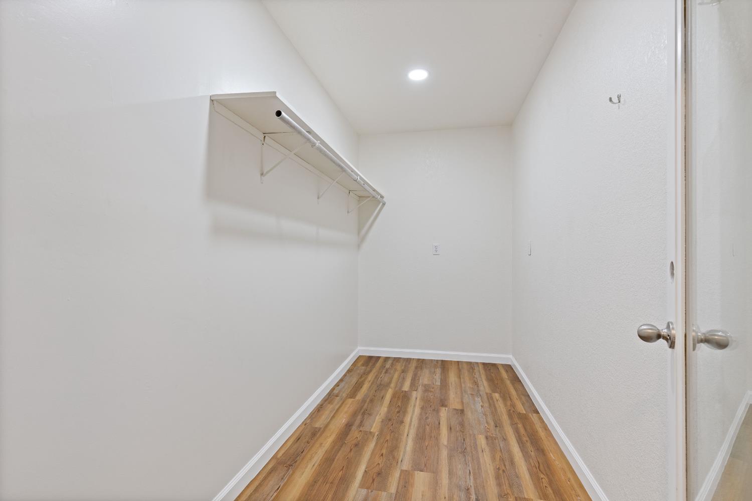 13139 North Meadow View Drive Grass Valley, CA 95945 - Photo 46 of 68 a view of a room with wooden floor