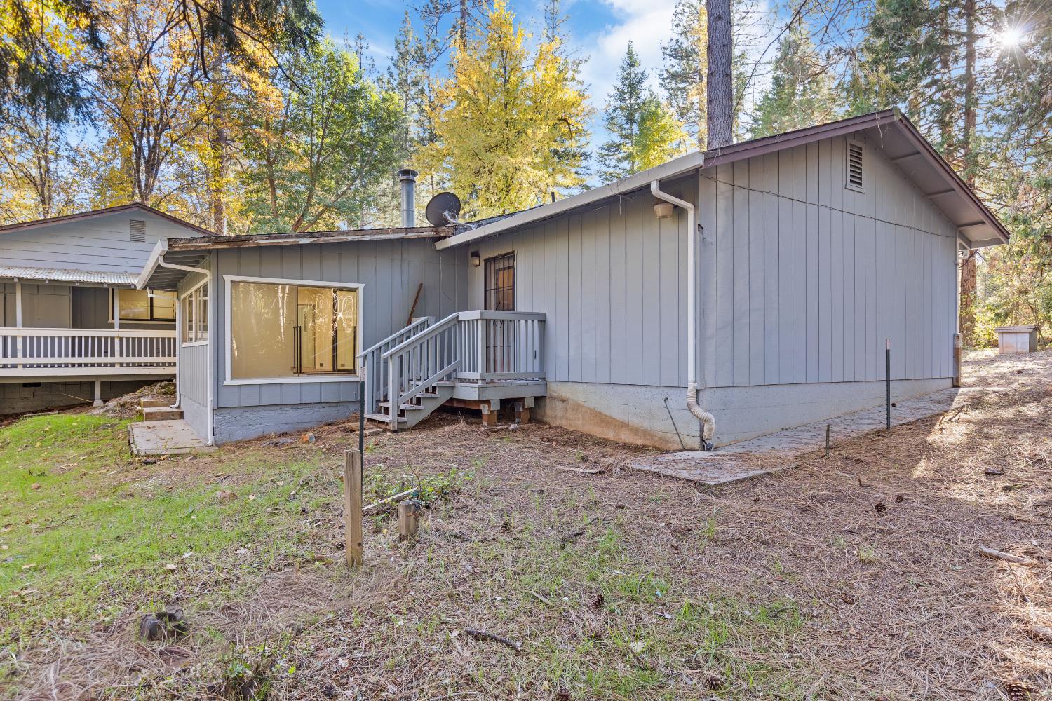 13139 North Meadow View Drive Grass Valley, CA 95945 - Photo 48 of 68 a house view with a backyard space