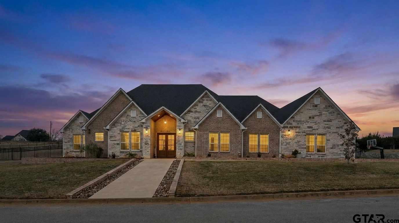 611 Bridle Ridge Drive Tyler, TX 75703 - Photo 4 of 42