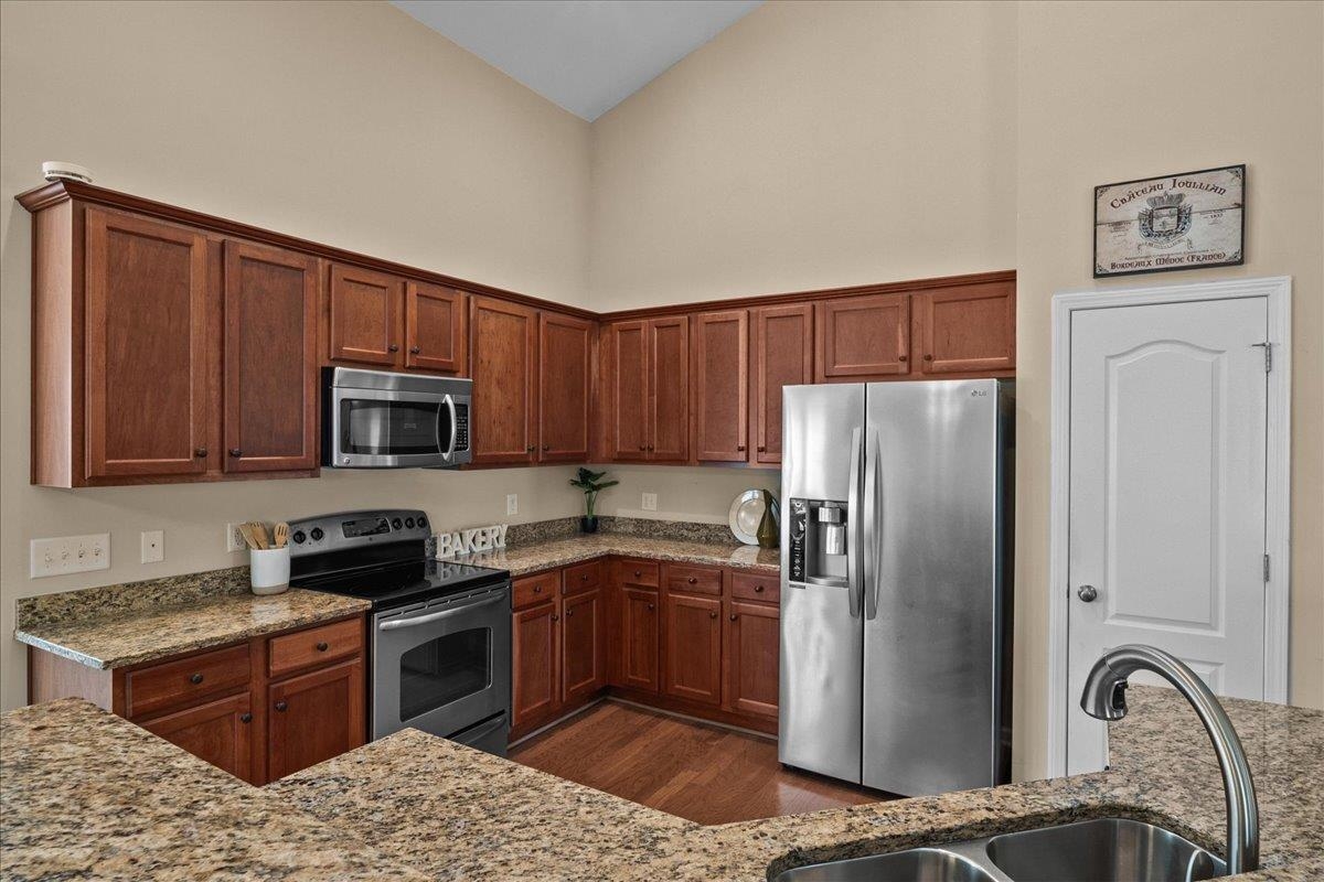 237 Medoc Lane Moore, SC 29369 - Photo 7 of 26