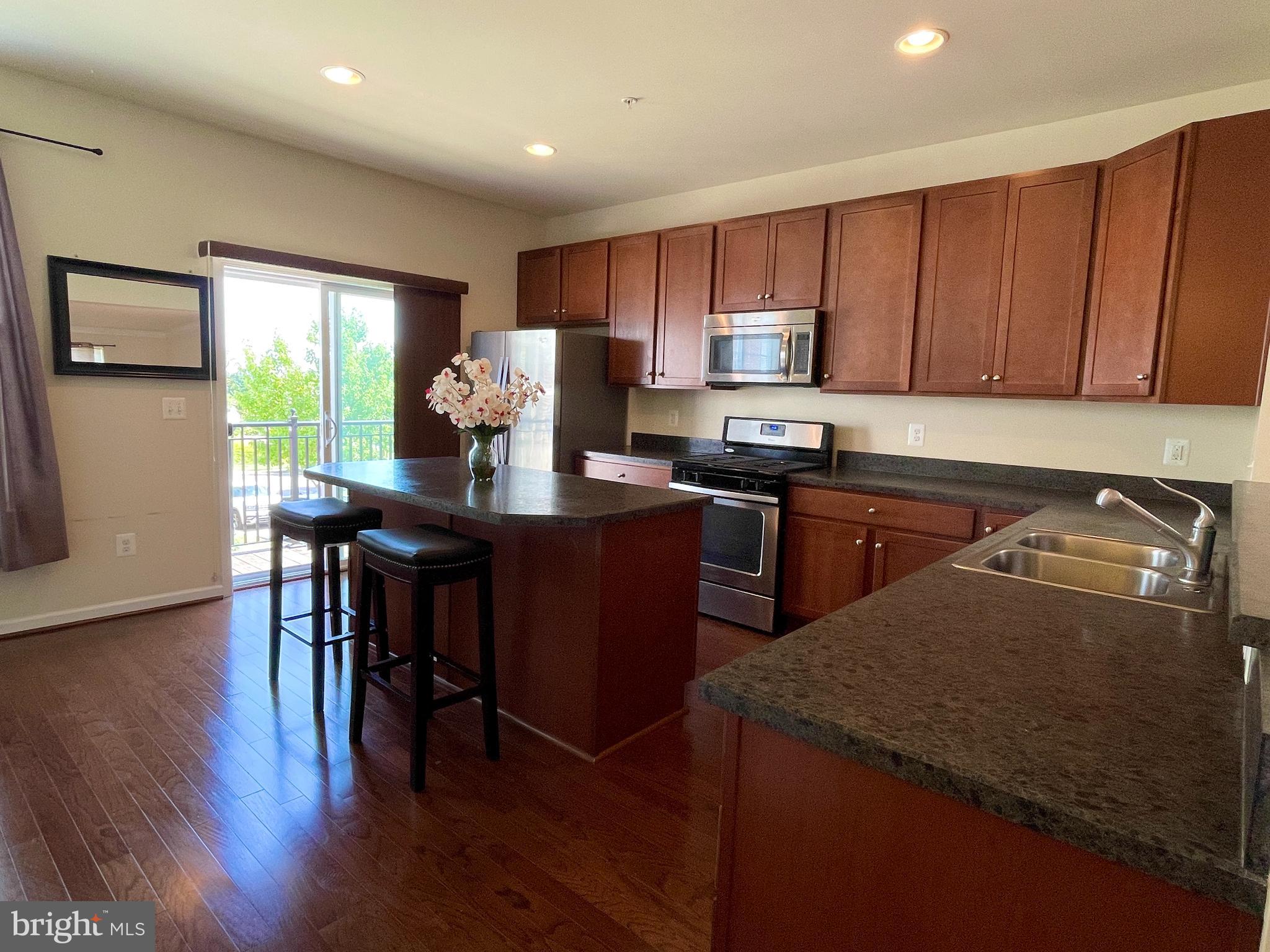 4422 Old Frederick Road Baltimore, MD 21229 - Photo 11 of 39 KITCHEN 4