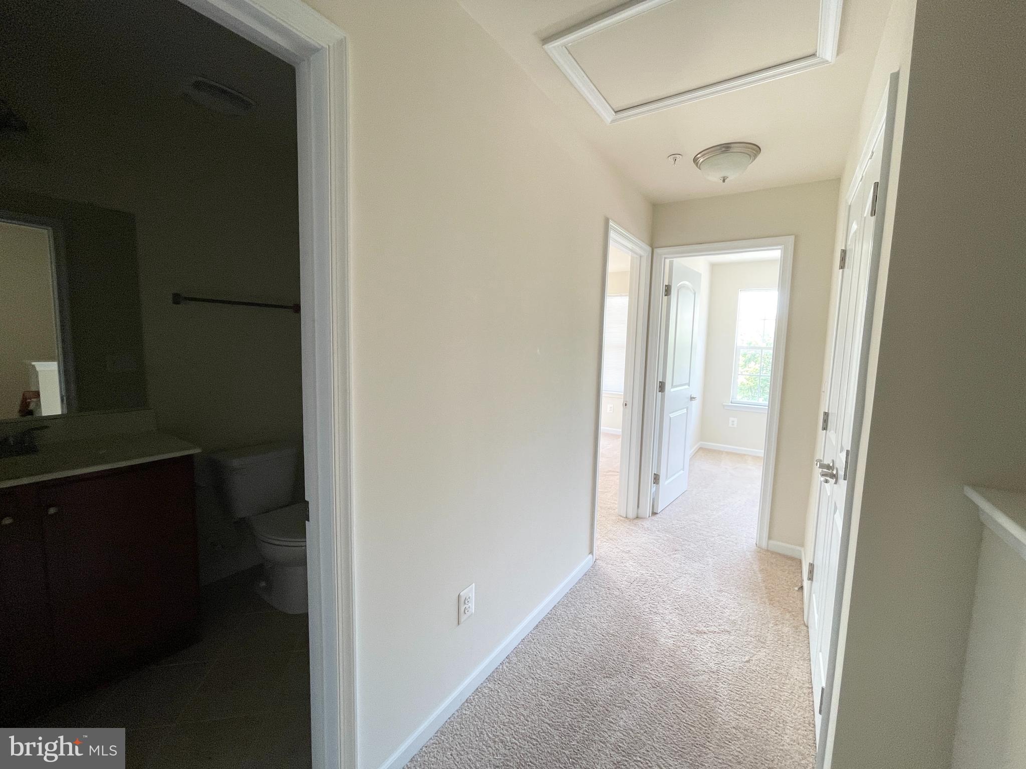 4422 Old Frederick Road Baltimore, MD 21229 - Photo 24 of 39 UPPER-LEVEL HALLWAY