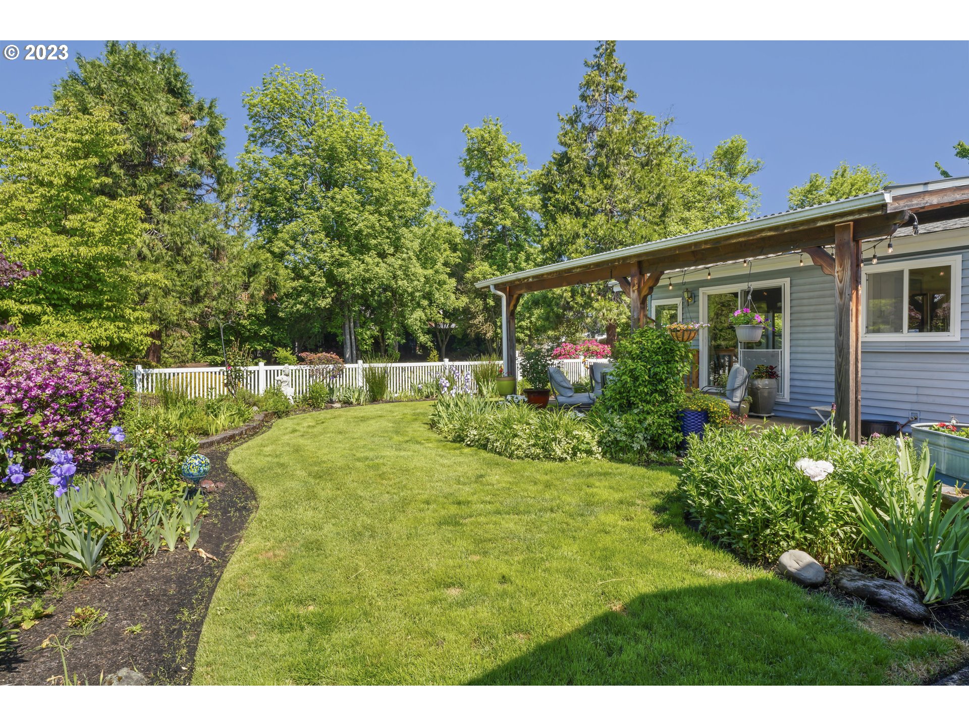 2580 Lansdown Road Eugene, OR 97404 - Photo 40 of 46 Gallery Image 40