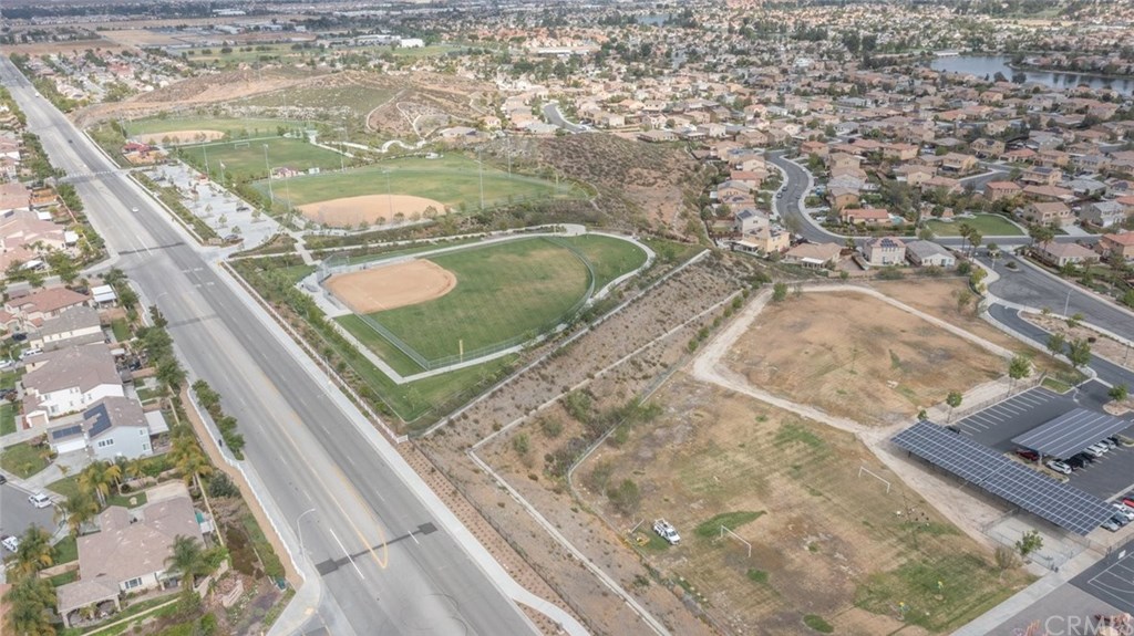 29350 Brockton Circle Menifee, CA 92584 - Photo 38 of 40