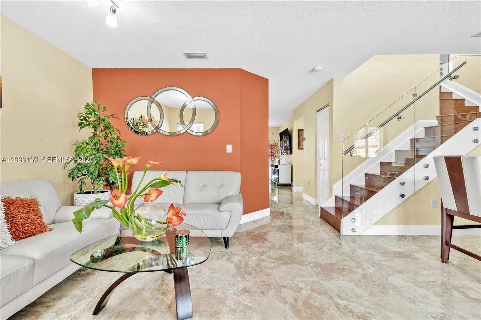 16453 Southwest 97th Street Miami, FL 33196 - Photo 4 of 32