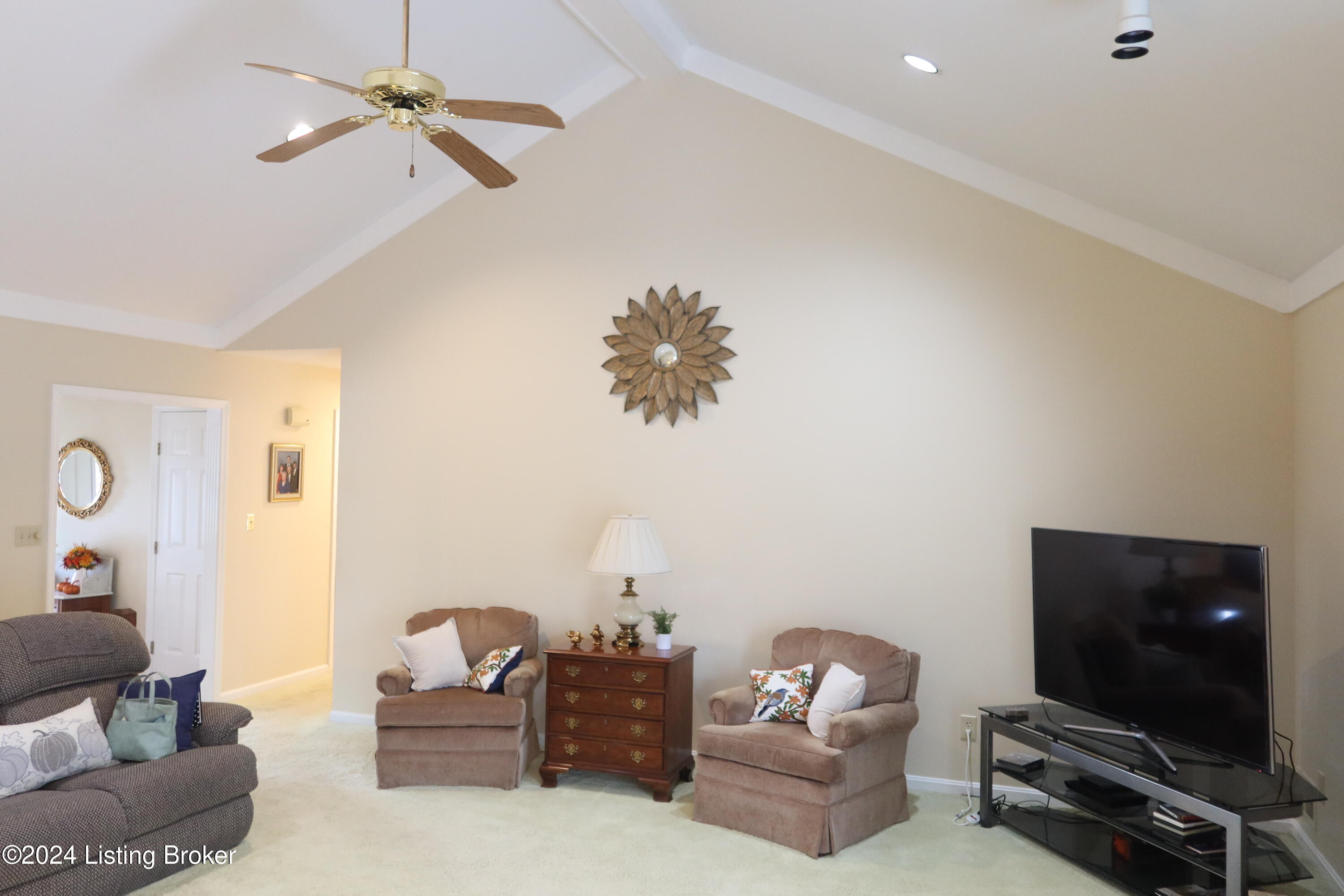 14905 Bircham Road Louisville, KY 40245 - Photo 39 of 73 2024-10-16 04.00.00