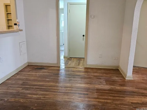 $1,695 | 335 Baker Avenue, San Antonio, TX 78211