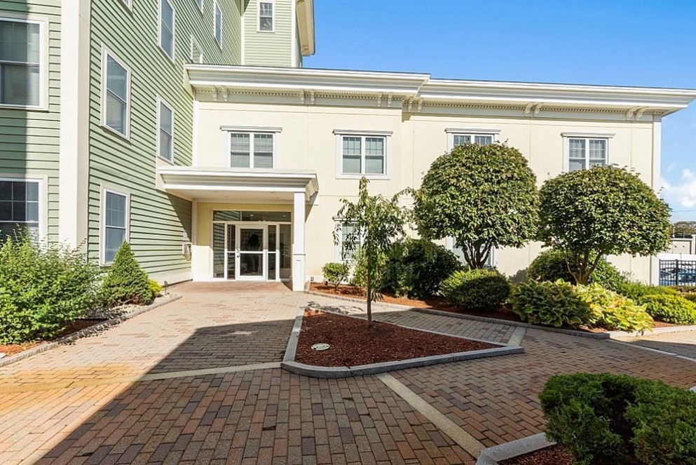 426 Main Street, Unit 205 Stoneham, MA 02180 - Photo 24 of 26