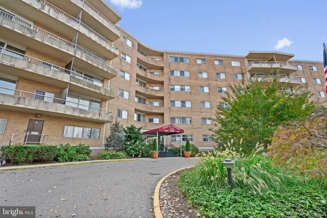 a view of a building