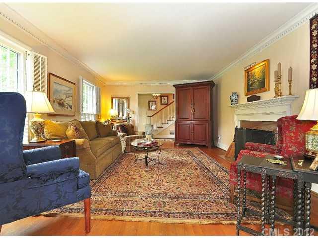2137 Queens Road East Charlotte, NC 28207 - Photo 3 of 16 Gallery Image 3