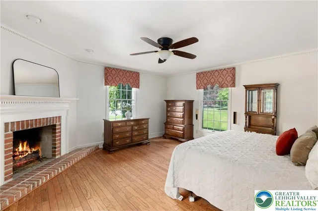 $895,000 | 3045 Sheffield Drive, Emmaus, PA 18049