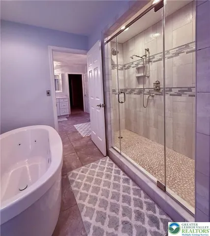 $895,000 | 3045 Sheffield Drive, Emmaus, PA 18049