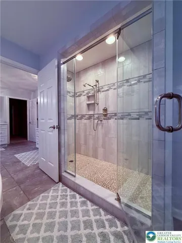 $895,000 | 3045 Sheffield Drive, Emmaus, PA 18049