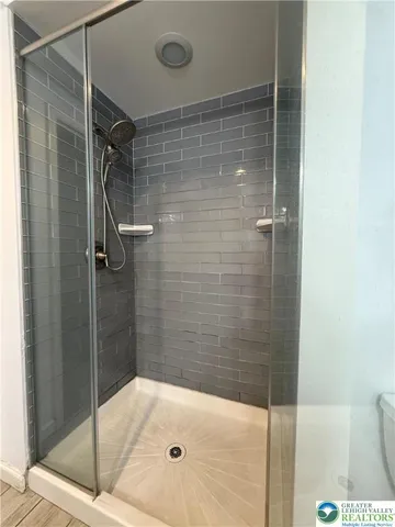 $895,000 | 3045 Sheffield Drive, Emmaus, PA 18049