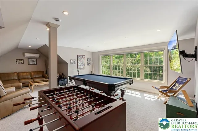 $895,000 | 3045 Sheffield Drive, Emmaus, PA 18049