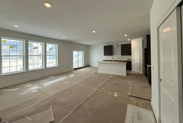 $604,900 | 1226 Denmark, Unit 49, Oregon, WI 53575