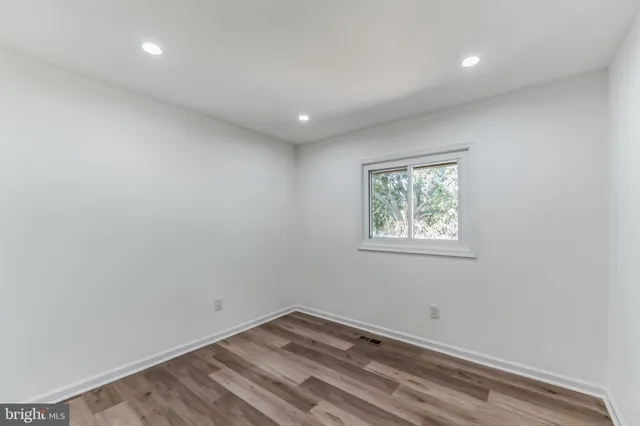 $2,445 | 630 Clearwater Court, Herndon, VA 20170