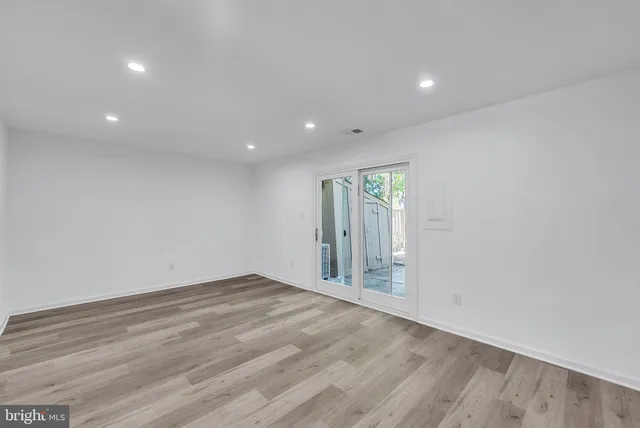 $2,445 | 630 Clearwater Court, Herndon, VA 20170