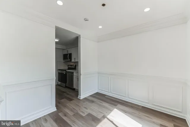 $2,445 | 630 Clearwater Court, Herndon, VA 20170