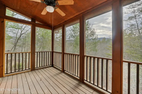 $489,000 | 129 Cutter Gap Road, Townsend, TN 37882