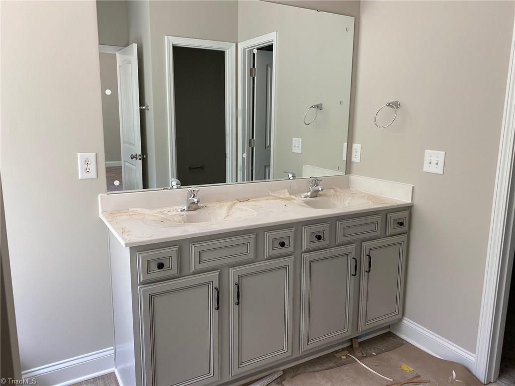 7722 Carson Path Summerfield, NC 27358 - Photo 9 of 11 Gallery Image 9
