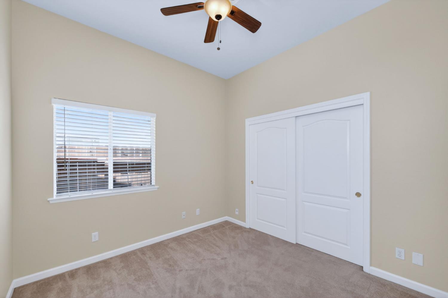 794 Applegate Avenue Clovis, CA 93611 - Photo 18 of 28