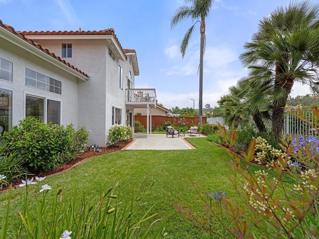1661 Willowhaven Road Encinitas, CA 92024 - Photo 29 of 40 Backyard