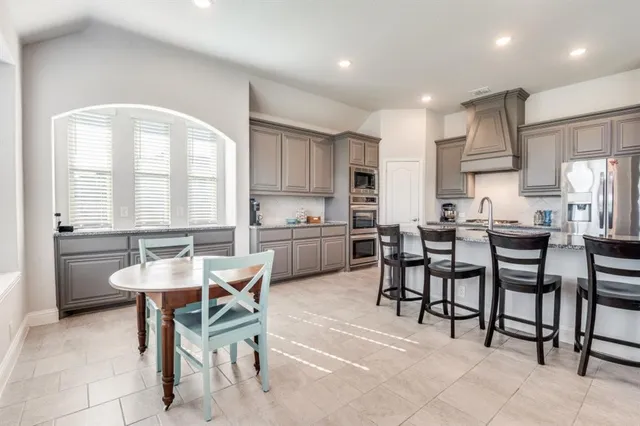 $499,000 | 2100 Homestead Drive, DeSoto, TX 75115