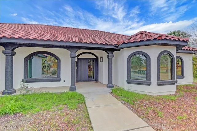 $5,395,000 | 4255 Highway 168, Moapa, NV 89025