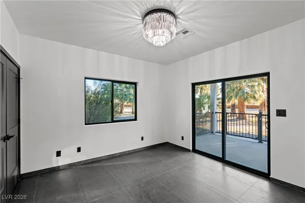 $5,395,000 | 4255 Highway 168, Moapa, NV 89025