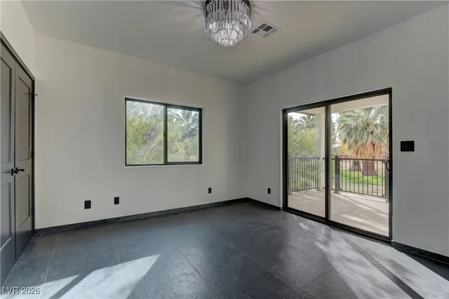 $5,395,000 | 4255 Highway 168, Moapa, NV 89025