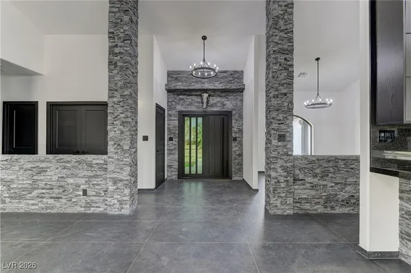 $5,395,000 | 4255 Highway 168, Moapa, NV 89025