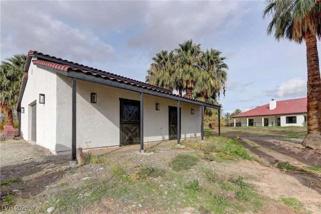 $5,395,000 | 4255 Highway 168, Moapa, NV 89025