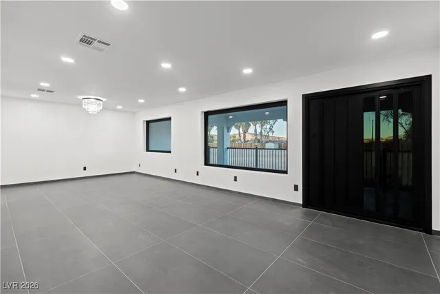 $5,395,000 | 4255 Highway 168, Moapa, NV 89025