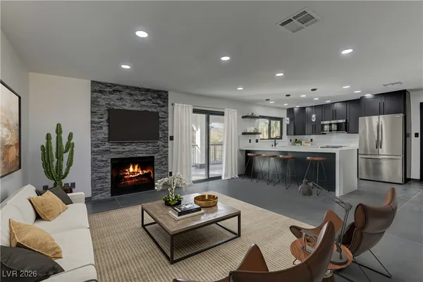 $5,395,000 | 4255 Highway 168, Moapa, NV 89025