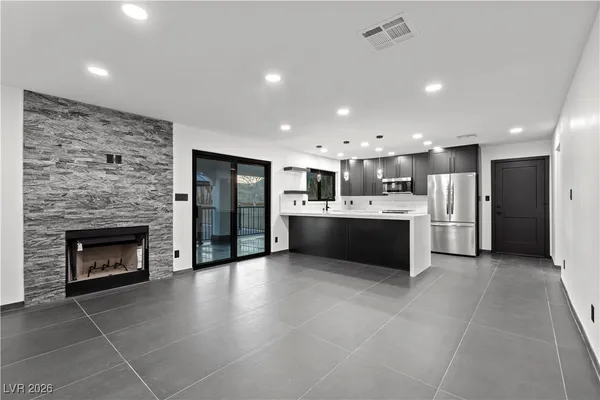 $5,395,000 | 4255 Highway 168, Moapa, NV 89025