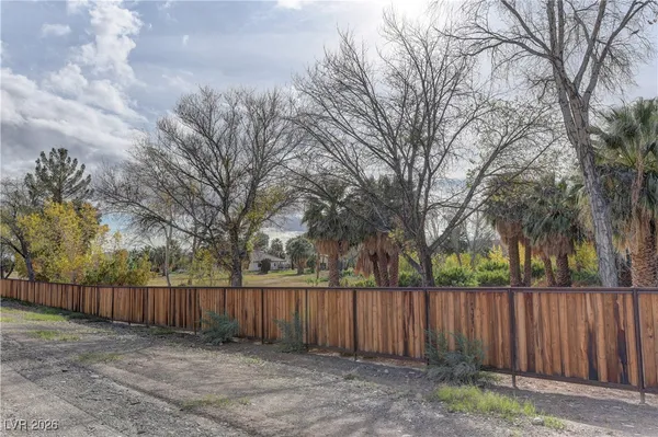 $5,395,000 | 4255 Highway 168, Moapa, NV 89025