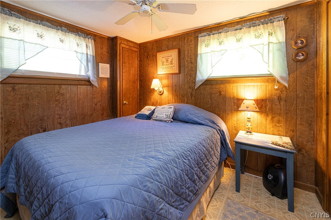 1836 West Lake Road Skaneateles, NY 13152 - Photo 20 of 42 Bedroom 1