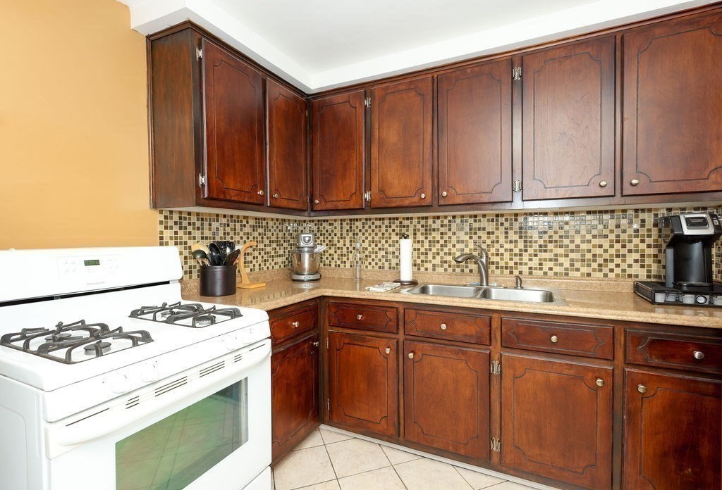 173 Walter Street Fall River, MA 02724 - Photo 20 of 31 Gallery Image 20
